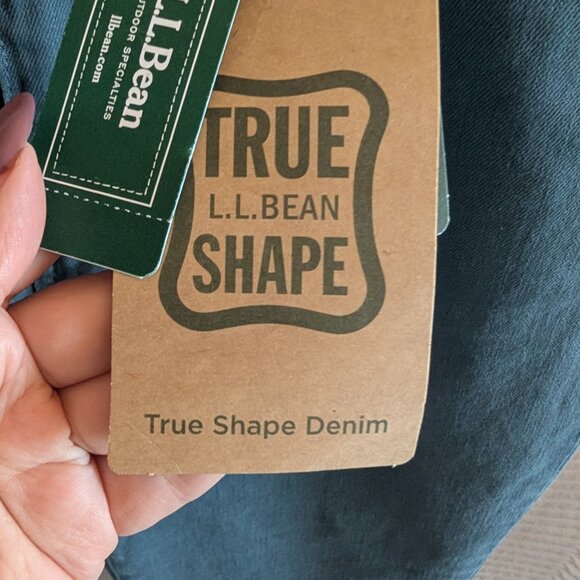 L.L. Bean true shape high rise straight leg jean, classic fit, size 6 Reg NWT - Picture 5 of 12